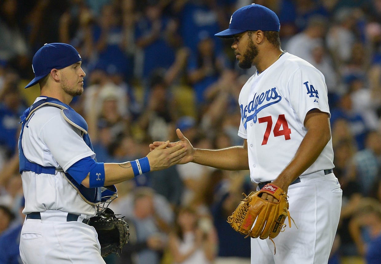 Yasmani-grandal-kenley-jansen1