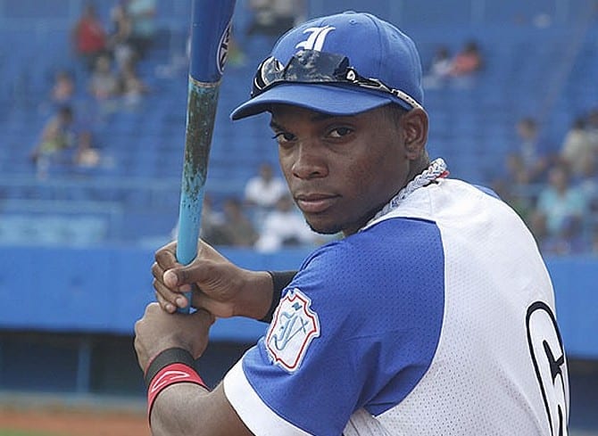 Dodgers Rumors: International Prospects Yusniel Diaz, Omar Estevez Sign