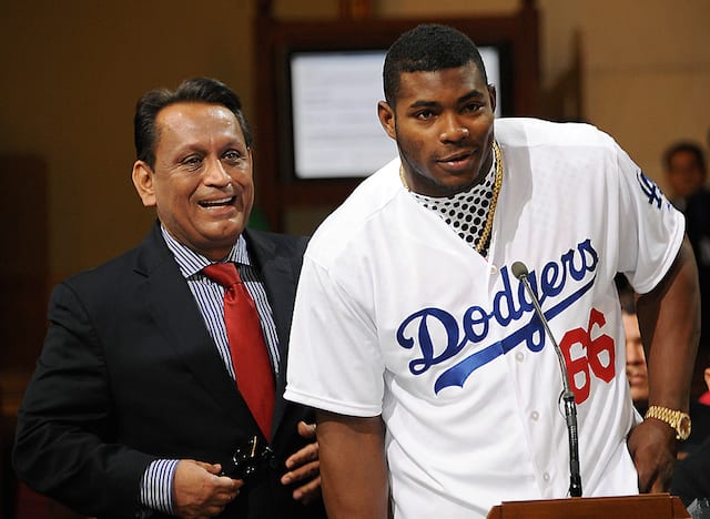 Dodgers Love L.a. Community Tour Scheduled To Begin Jan. 25