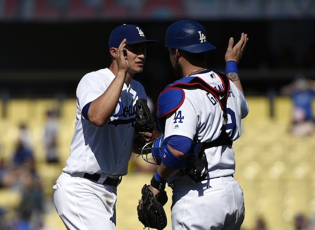 Yasmani-grandal-corey-seager