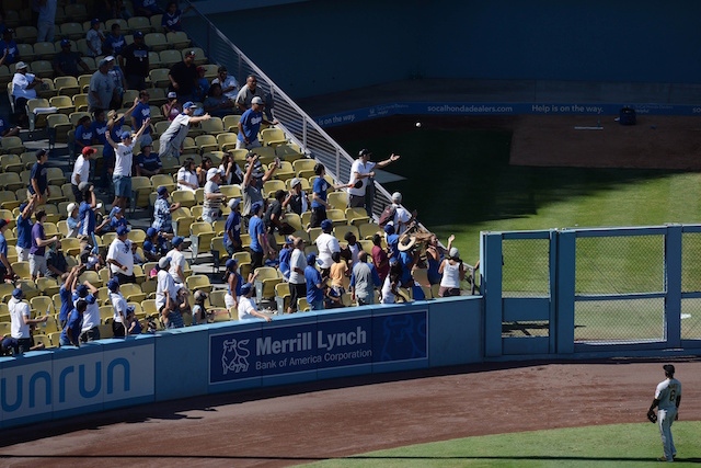 Dodgers Video: Joc Pederson Hits 2-run, Opposite-field Home Run