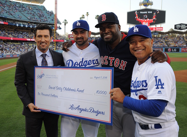 Dodgers Video: David Ortiz Honored During Pregame Ceremony