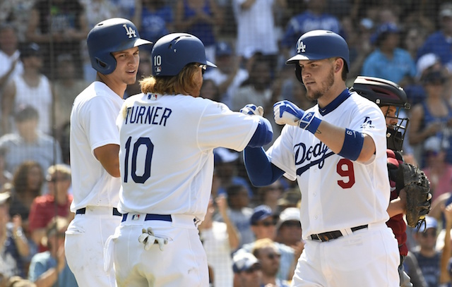 Yasmani-grandal-corey-seager-justin-turner