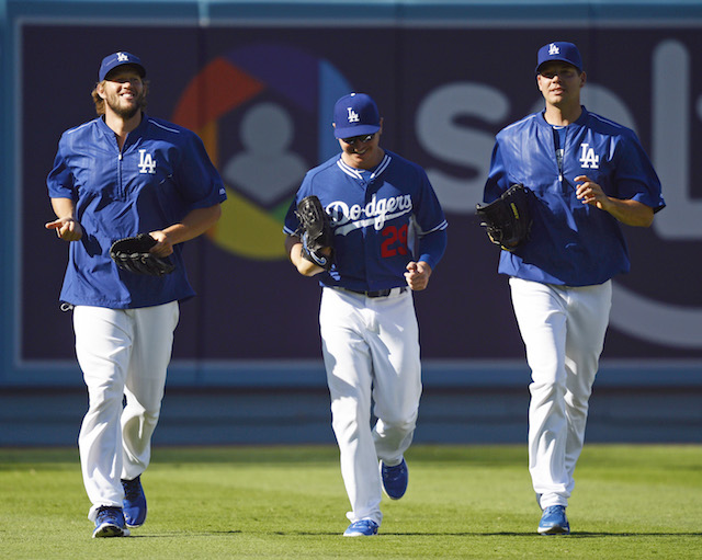 Dodgers News: Dave Roberts Sees Similarities Between Rich Hill And Clayton Kershaw