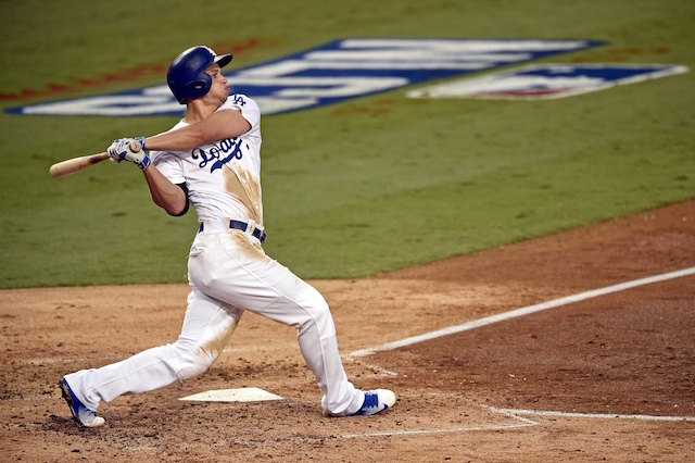 Corey-seager-22