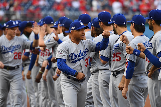 Dave-roberts-chase-utley-dodgers-nlds