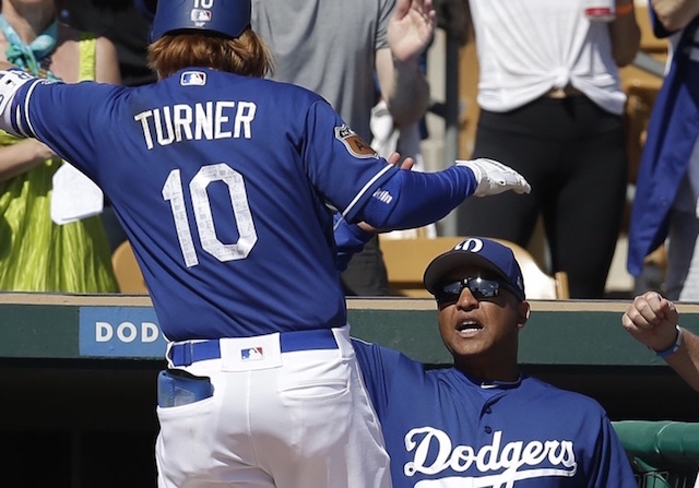 Dave-roberts-justin-turner