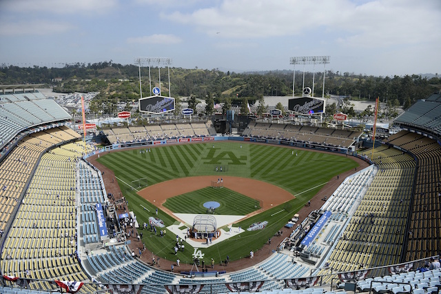 Dodger-stadium-2017-opening-day