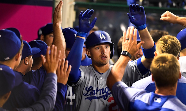 Trayce-thompson-dodgers-dugout