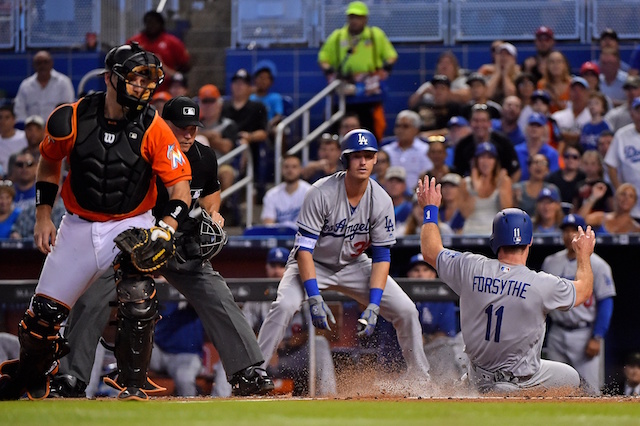 Cody-bellinger-logan-forsythe