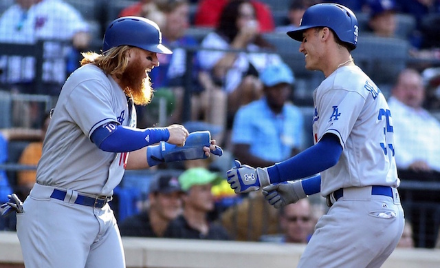 Cody-bellinger-justin-turner-2