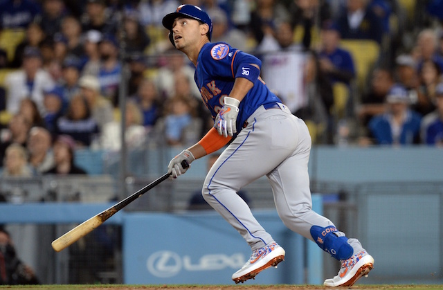 New York Mets right fielder Michael Conforto watches a grand slam hit at Dodger Stadium