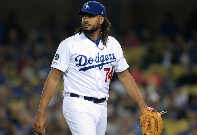 Los Angeles Dodgers closer Kenley Jansen reacts after allowing a home run to Chicago Cubs first baseman Anthony Rizzo