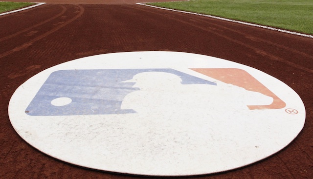 MLB on-deck circle