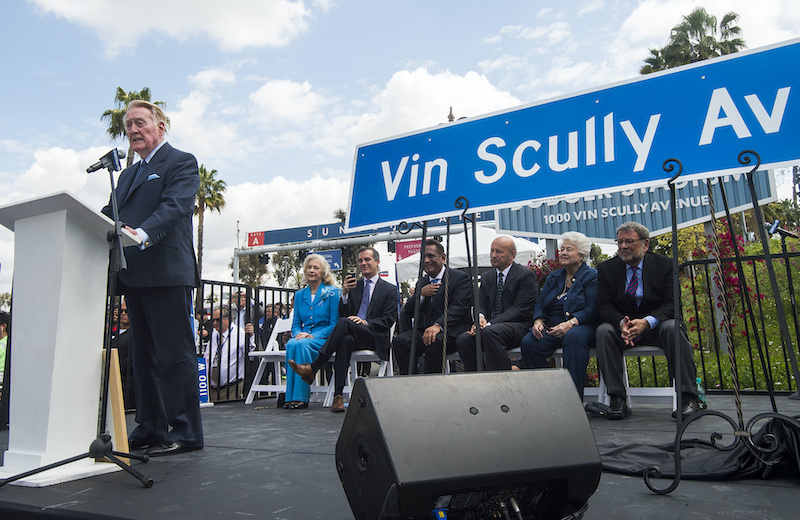 Eric Garcetti, Stan Kasten, Vin Scully, Sandra Scully, Vin Scully Avenue ceremony