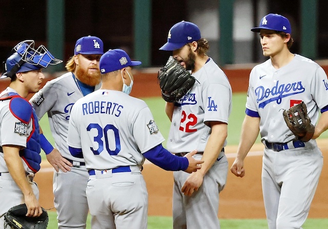 Austin Barnes, Clayton Kershaw, Dave Roberts, Corey Seager, Justin Turner, mound visit, 2020 World Series