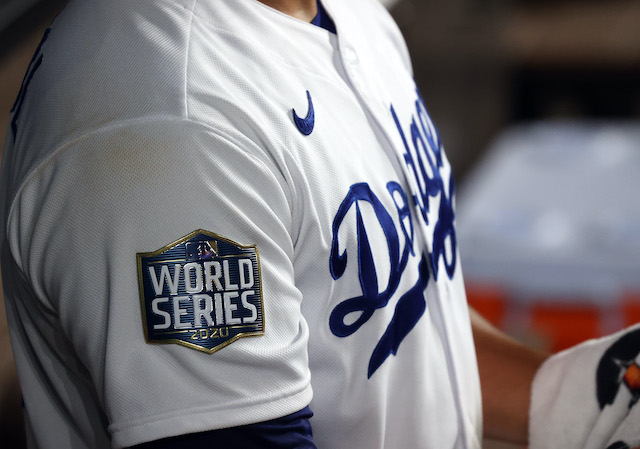 Dodgers jersey, 2020 World Series patch