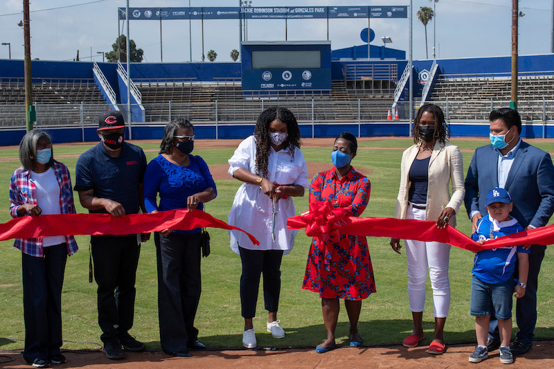 Ayo Robinson, Nichol Whiteman, Jackie Robinson Stadium, Los Angeles Dodgers Foundation, Dodgers Dreamfield, Gonzales Park