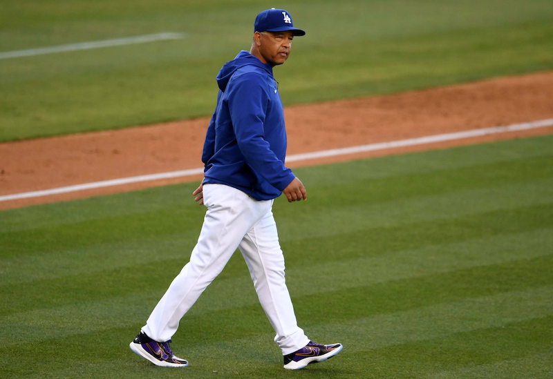 Dave Roberts, Nike Kobe 5 protro, mound visit, pitching change