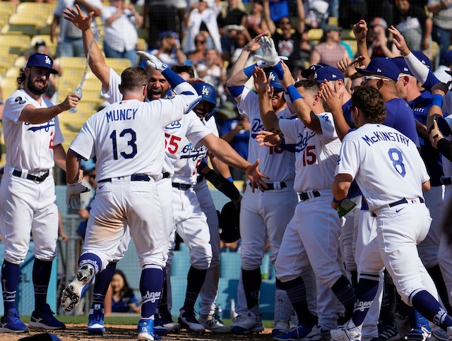 Austin Barnes, Tony Gonsolin, Zach McKinstry, Max Muncy, walk-off win