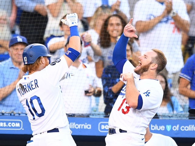 Max Muncy, Justin Turner