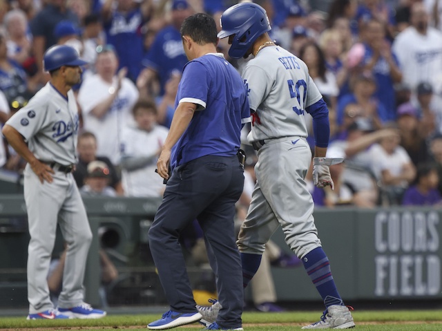 Mookie Betts, Dino Ebel, Dodgers trainer