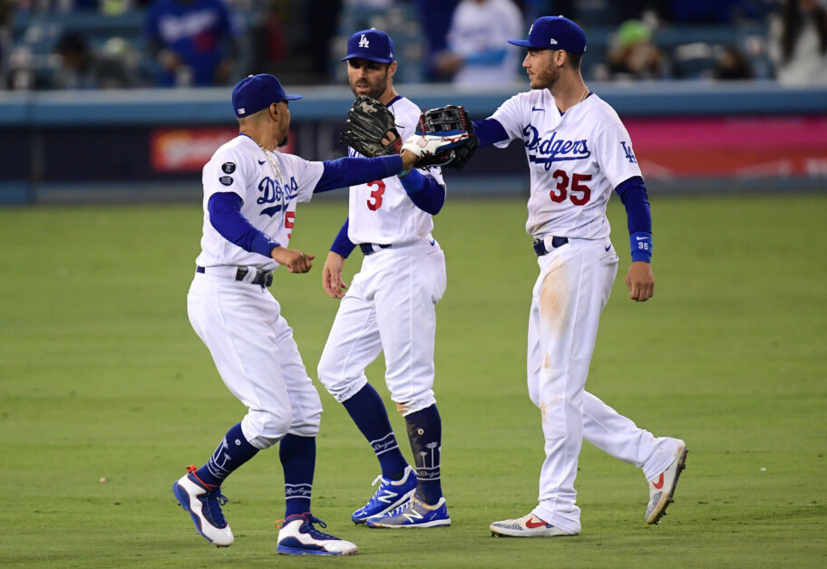 Cody Bellinger, Mookie Betts, Chris Taylor, Dodgers win, 2021 NLDS