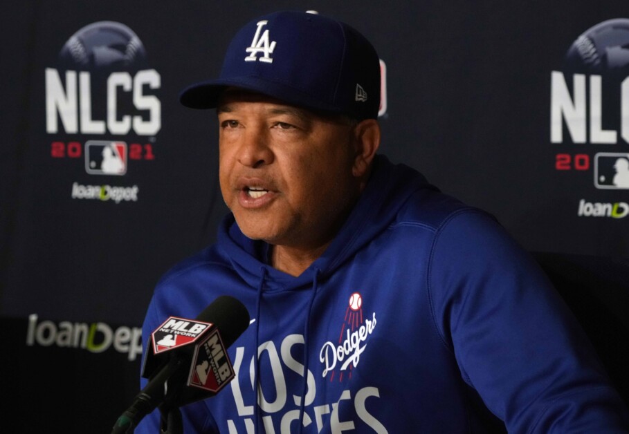 Dave Roberts, 2021 NLCS