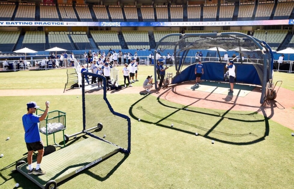 2021 Veterans Day batting practice, Los Angeles Dodgers