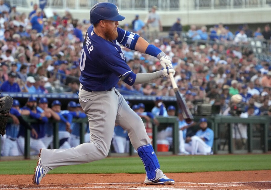 Justin Turner, 2022 Spring Training