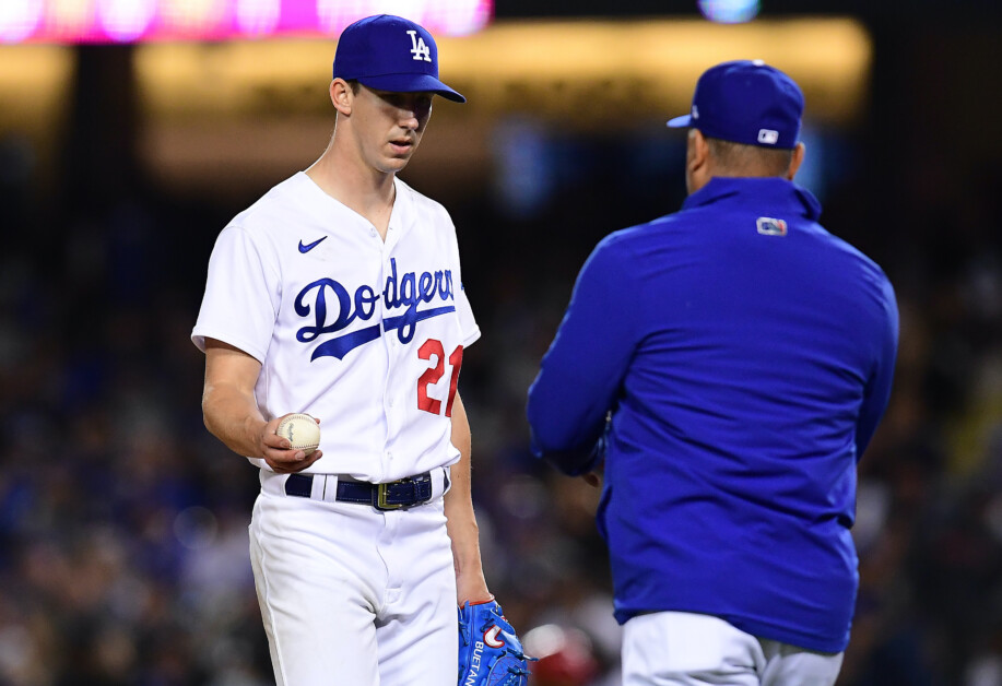 Walker Buehler, Dave Roberts, pitching change