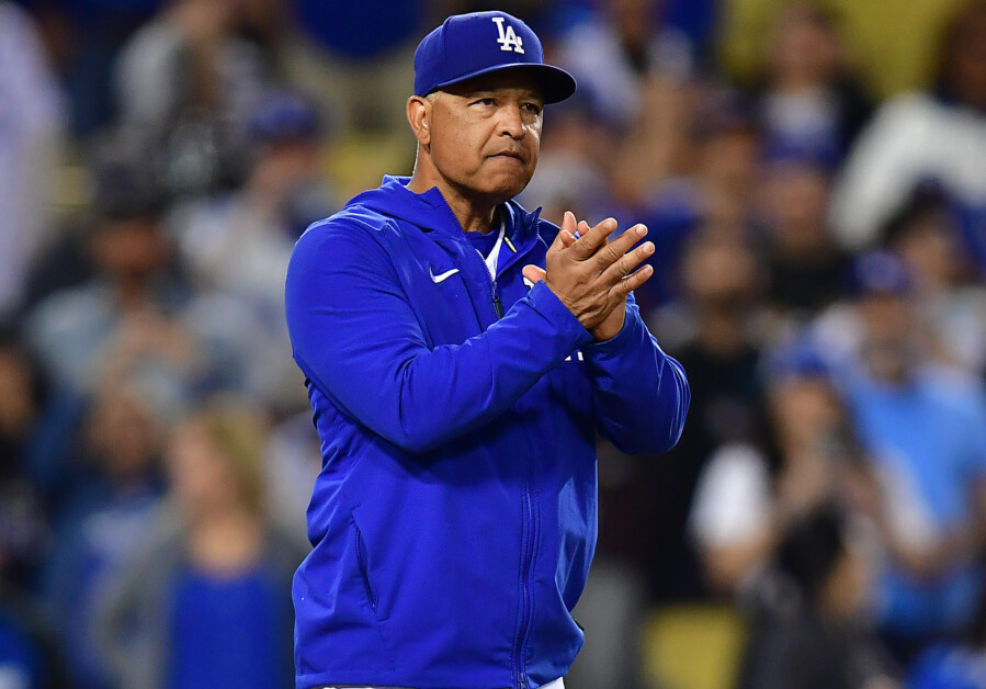 Dave Roberts, Dodgers win