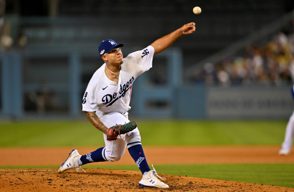 Julio Urías, 2022 NLDS