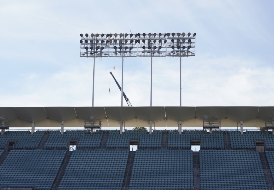 Dodger Stadium Lighting, Dodger Stadium lights