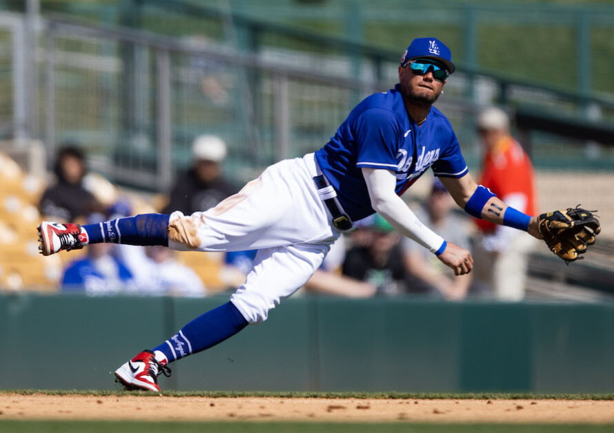 Miguel Rojas, Air Jordan cleats, 2023 Spring Training