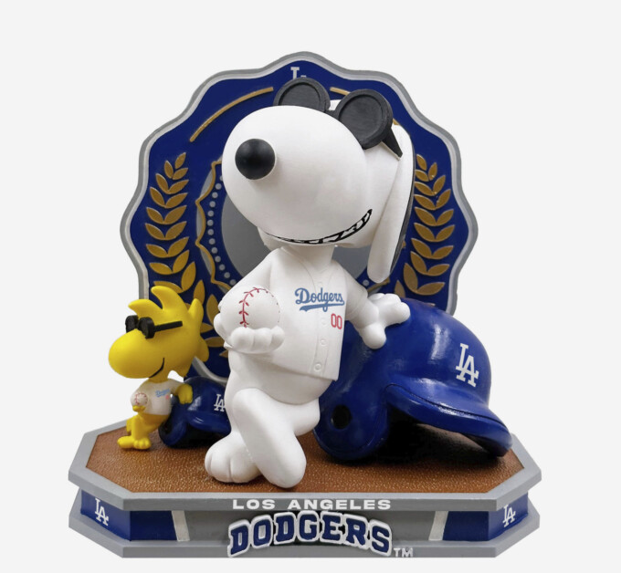 Dodgers bobblehead, Snoopy, Woodstock, Peanuts, FOCO