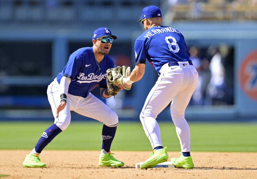 Kiké Hernández, Miguel Rojas, Dodgers win, Dodgers City Connect