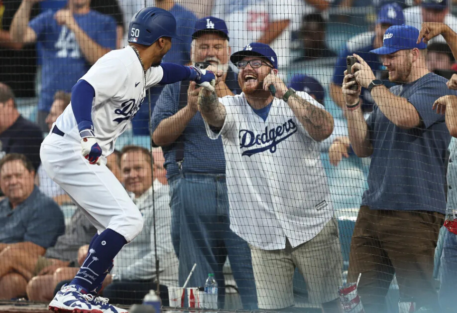 Mookie Betts, Dodgers fan