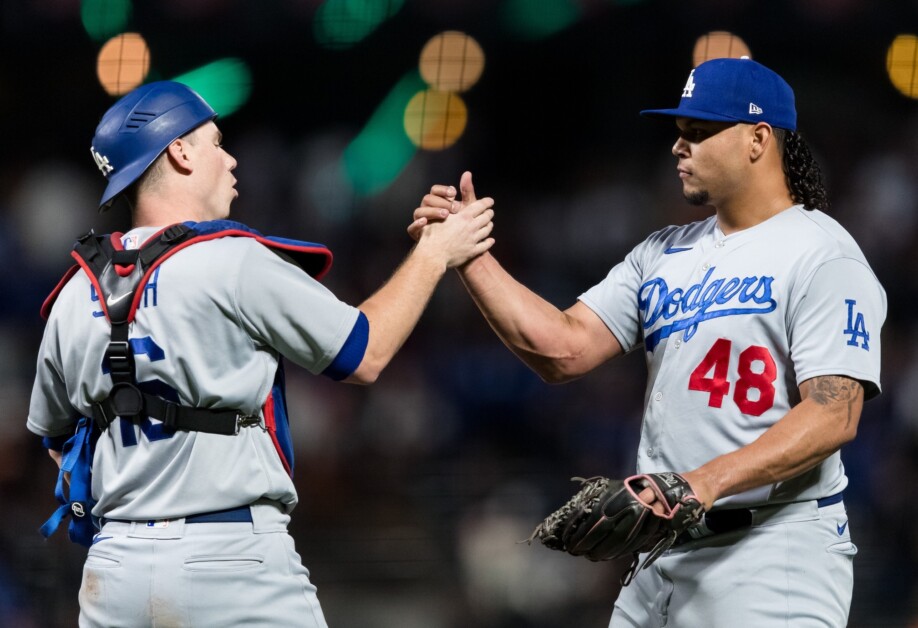 Brusdar Graterol, Will Smith, Dodgers win