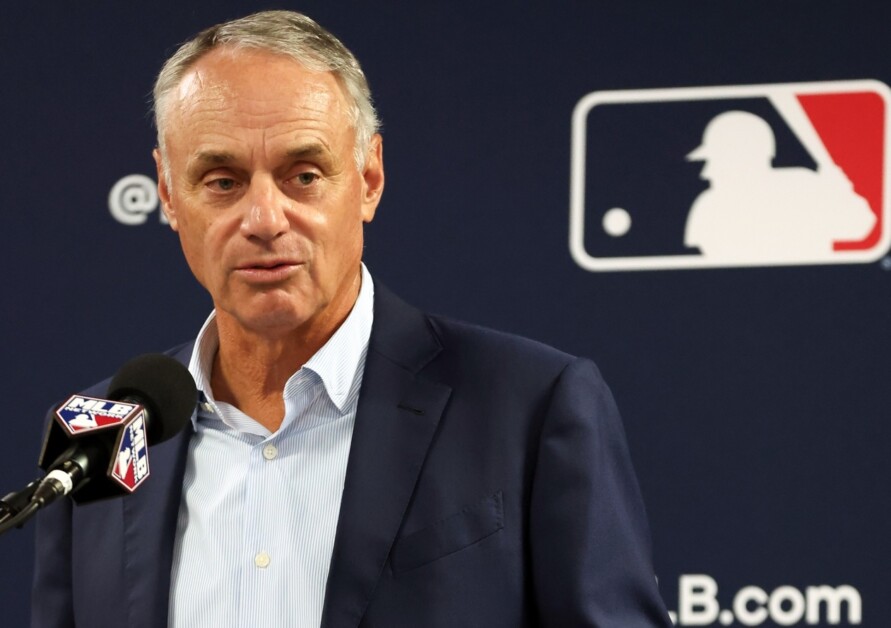 Rob Manfred, MLB logo, 2024 Spring Training, Grapefruit League Media Day