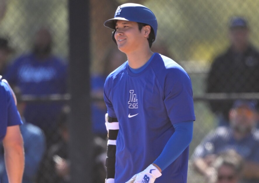 Shohei Ohtani, Dodgers workout, 2024 Spring Training