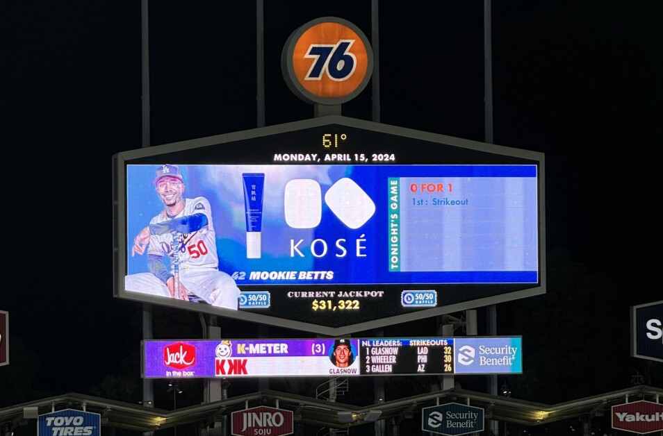 Mookie Betts, Kosé, Dodger Stadium video boards