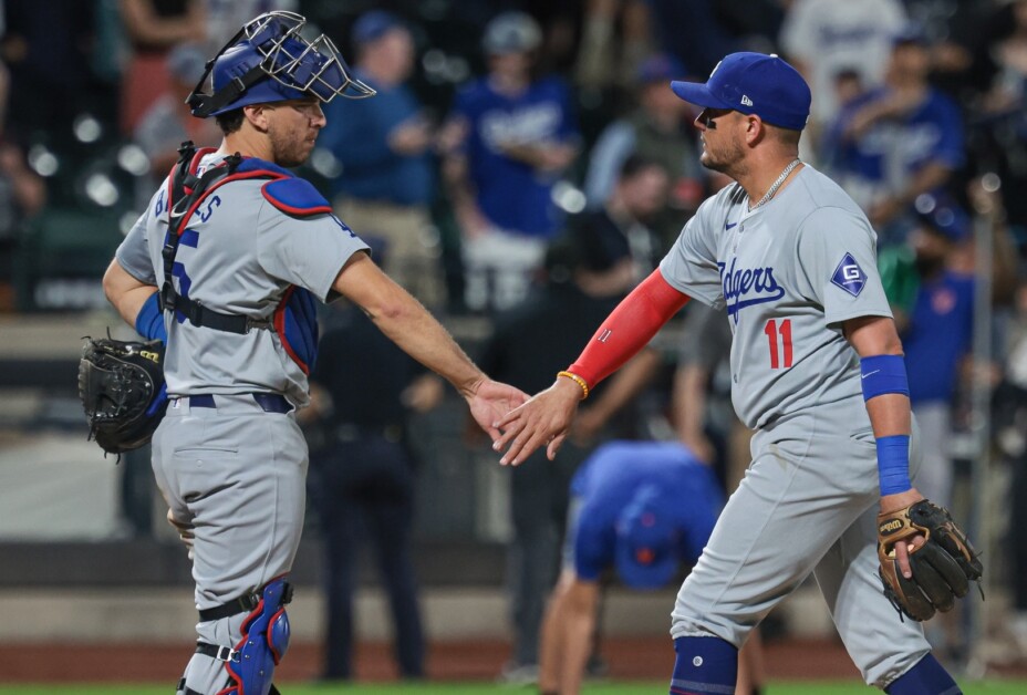 Austin Barnes, Miguel Rojas, Dodgers win