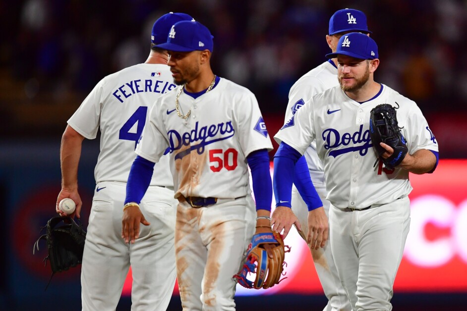 MLB: Atlanta Braves at Los Angeles Dodgers