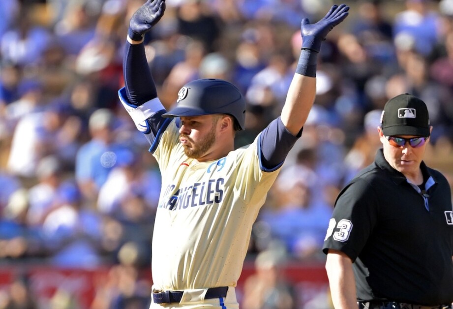 Gavin Lux, Dodgers celebration, Dodgers City Connect