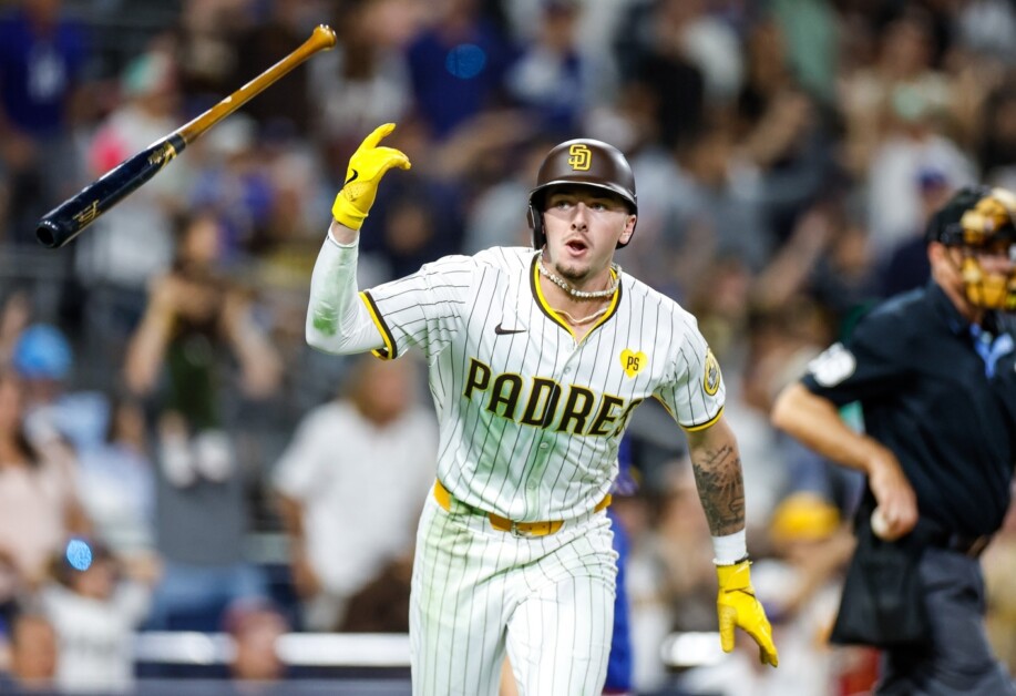 Jackson Merrill, bat flip
