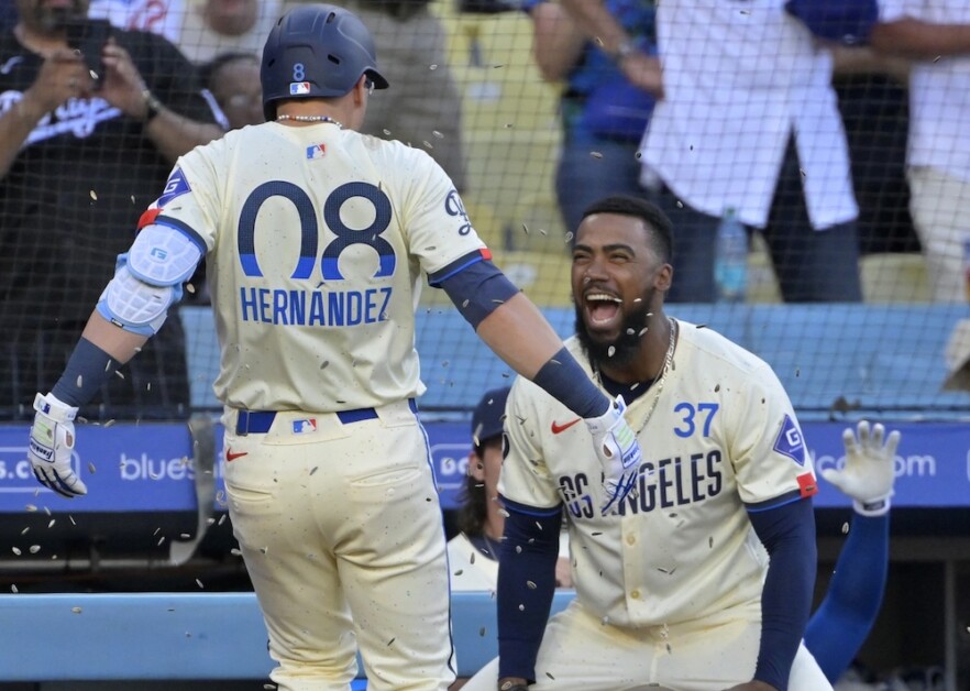 Kiké Hernández, Teoscar Hernández, sunflower seeds celebration, Dodgers City Connect