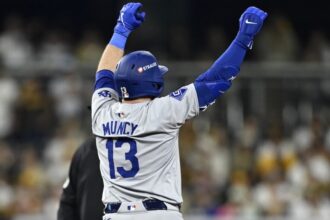 Max Muncy, Dodgers celebration, 2024 NLDS