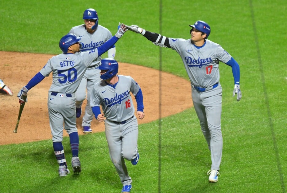 Shohei Ohtani & Dodgers Win 2025 Silver Slugger Awards