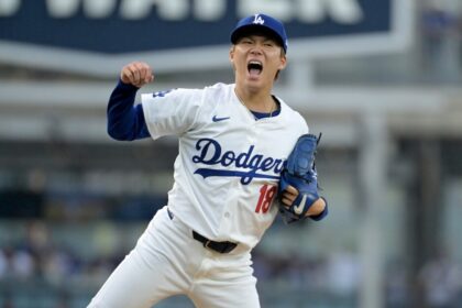 Yoshinobu Yamamoto, 2024 NLDS